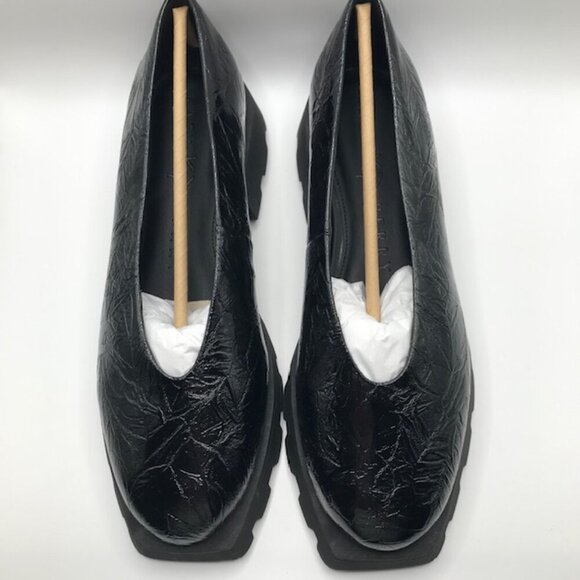 NWT Katy Perry Women's "The Darling" Slip On Loafer Style Black Patent 8M - Picture 3 of 12